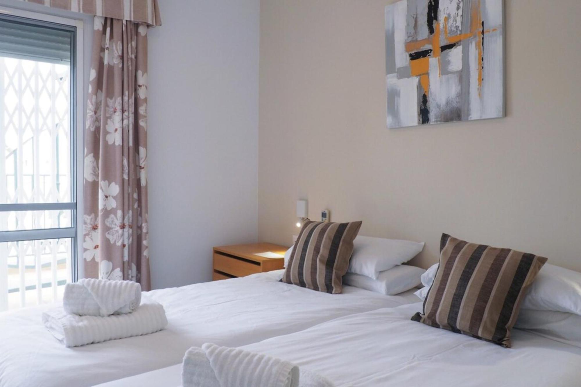 Stylish Villa Private Pool Ideal For Large Family ネルハ エクステリア 写真