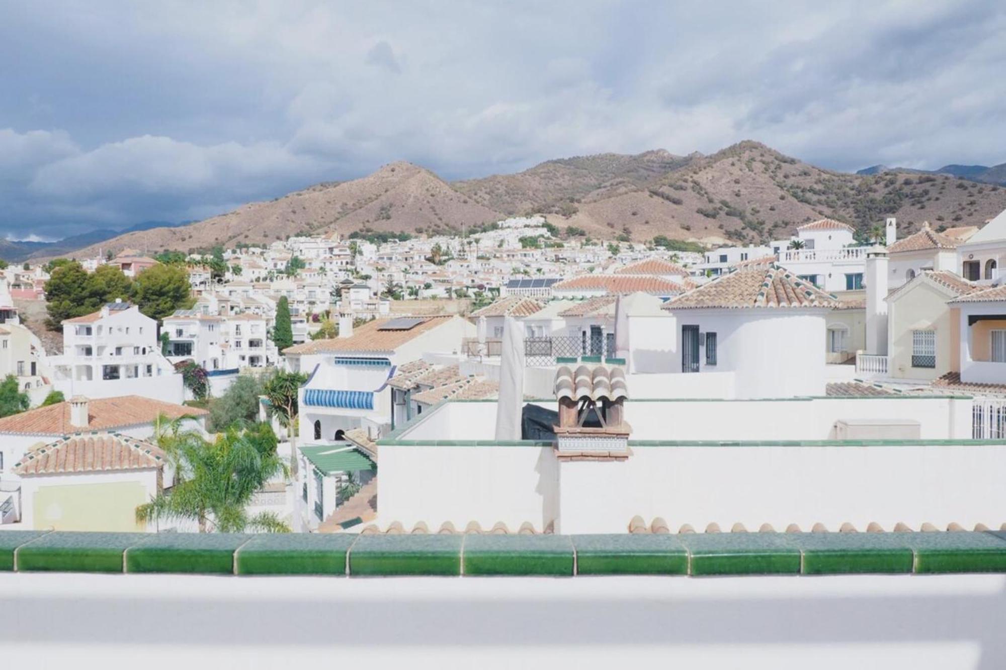 Stylish Villa Private Pool Ideal For Large Family ネルハ エクステリア 写真