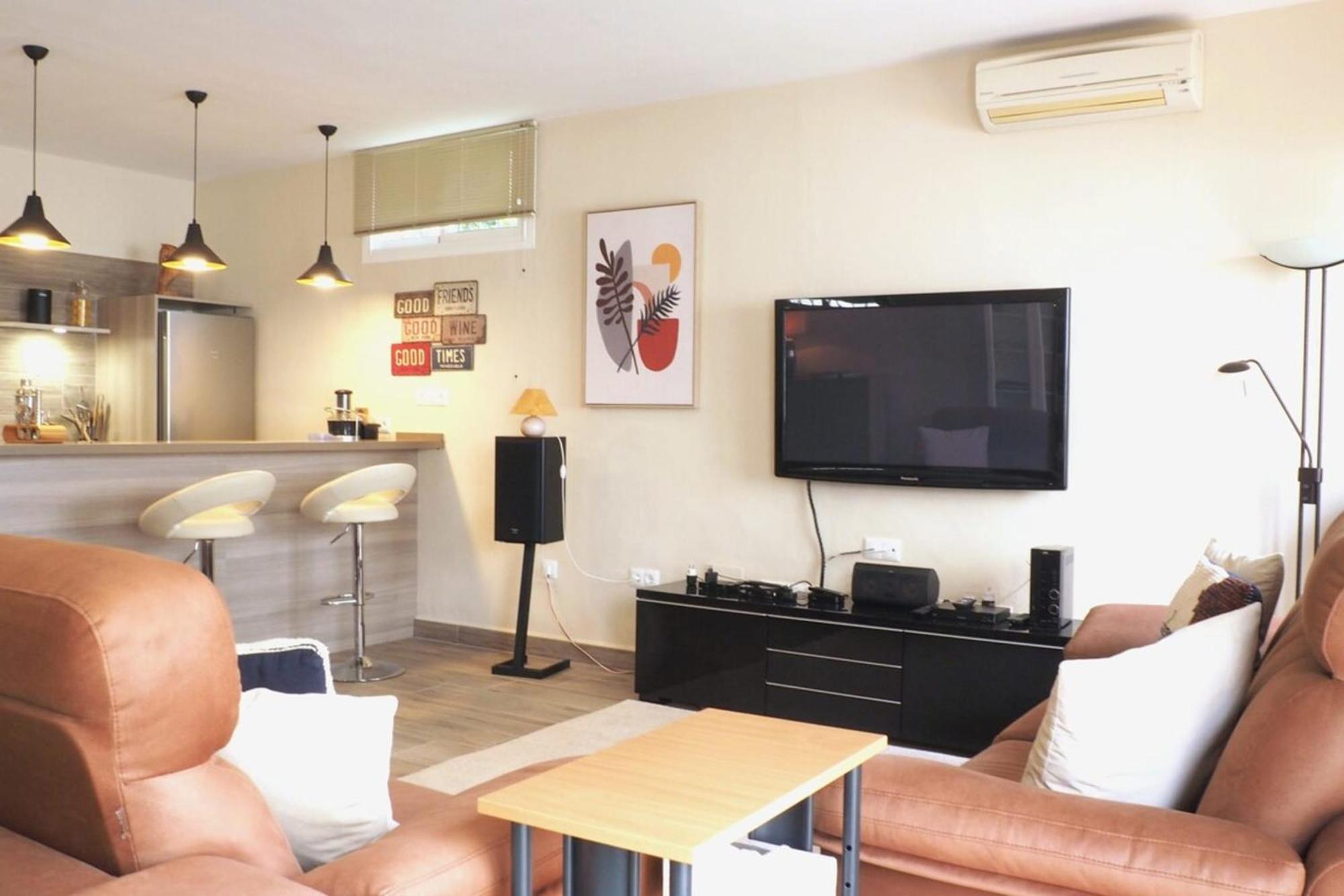 Stylish Villa Private Pool Ideal For Large Family ネルハ エクステリア 写真